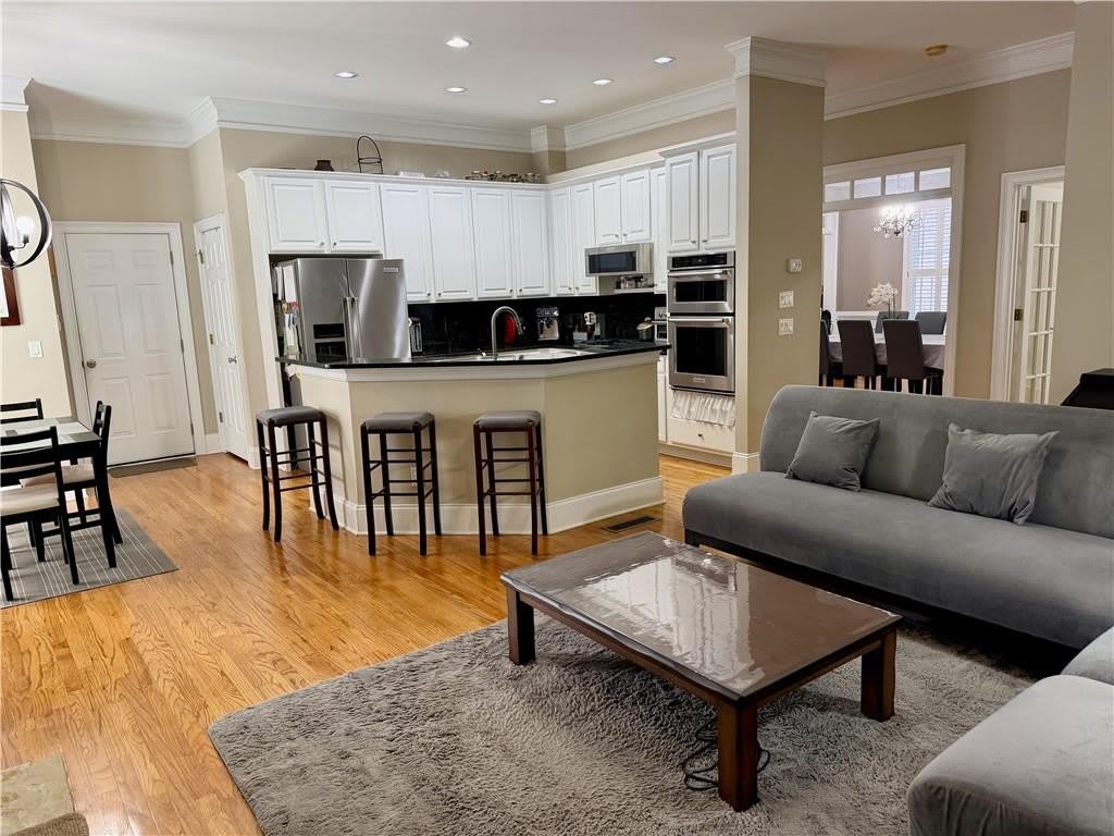 906 Wescott Lane – photo 4