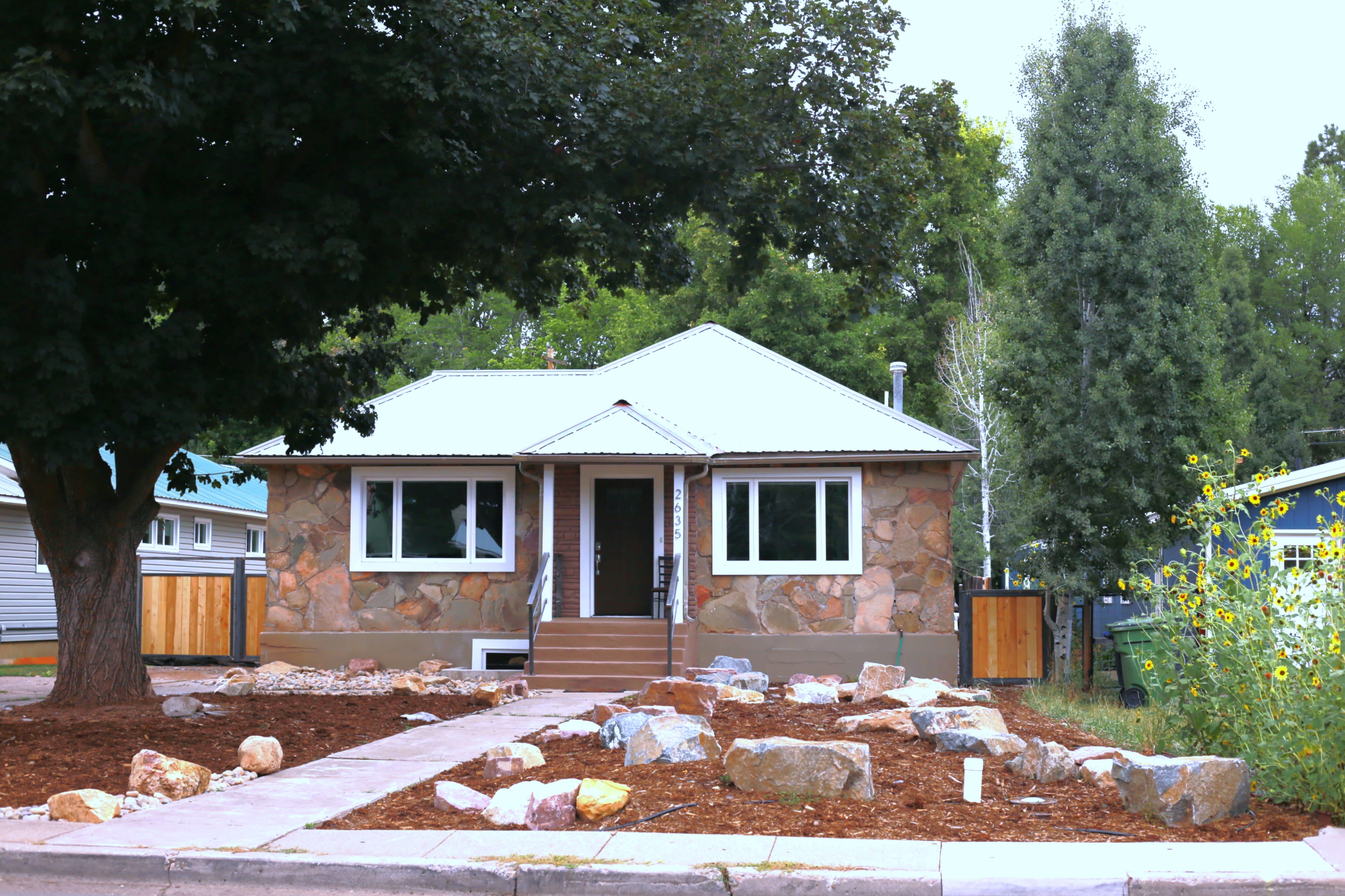 2635 West 2nd Avenue – photo 1