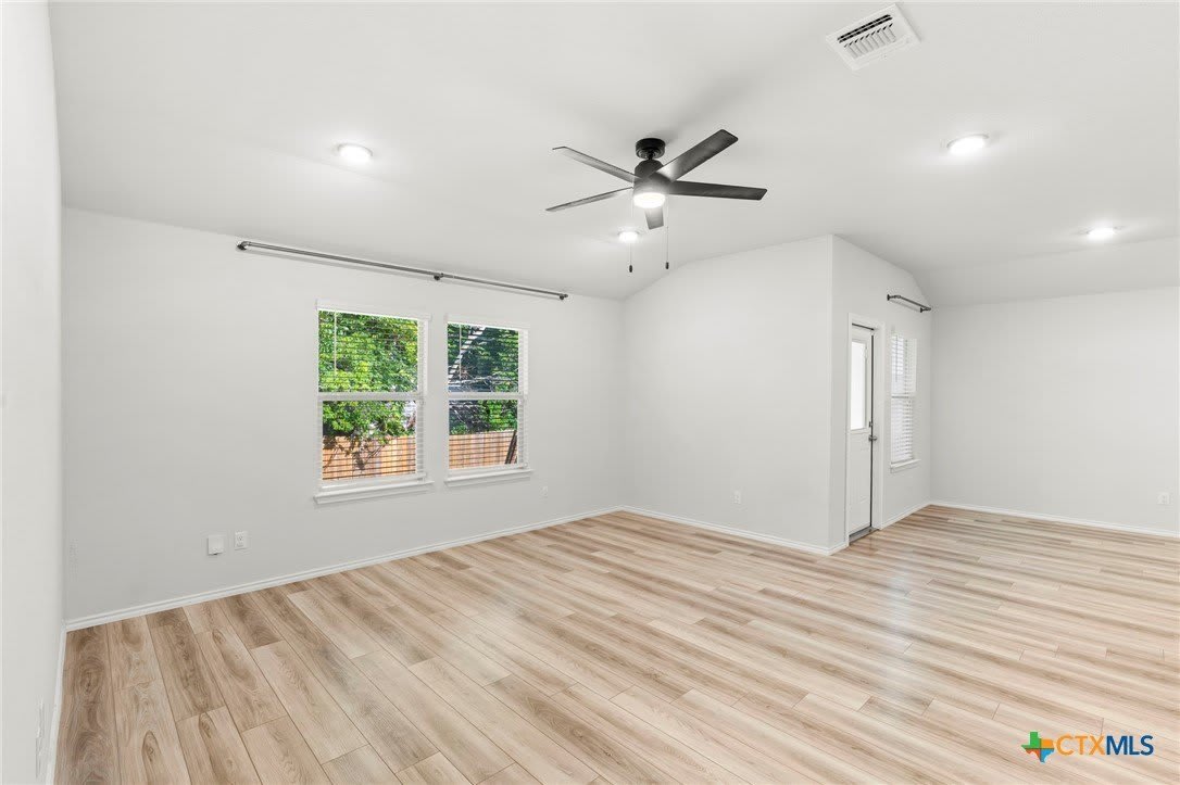 1623 Merritt Street – photo 5