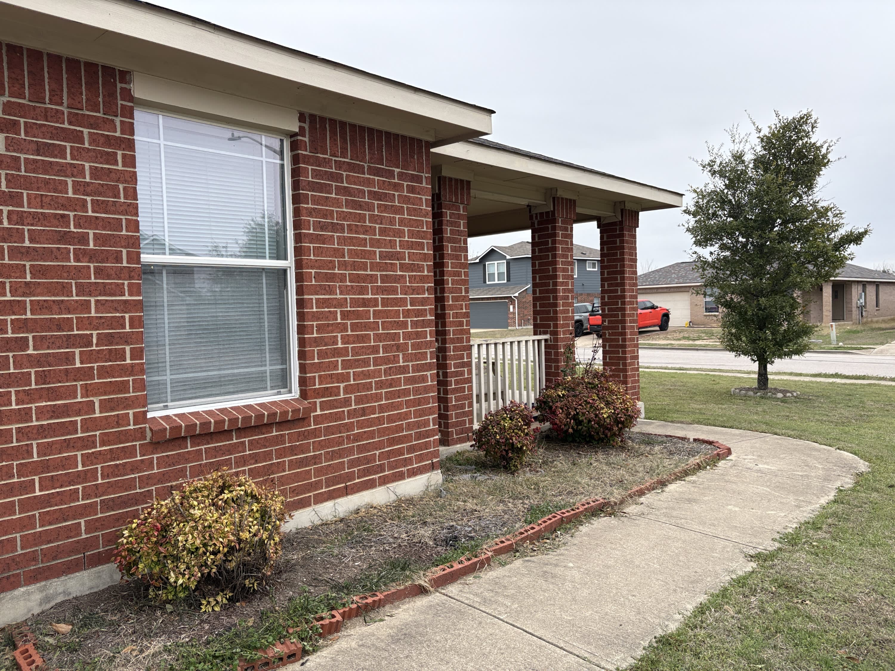 1034 West South Street – photo 3
