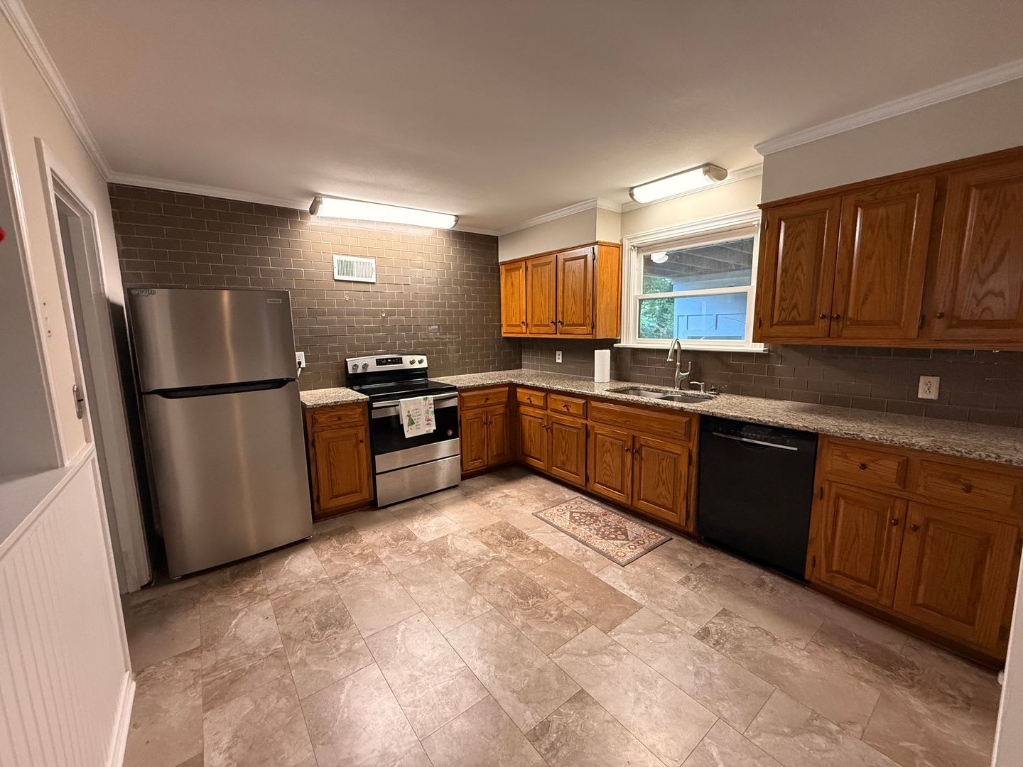 247 Russell Rd – photo 2