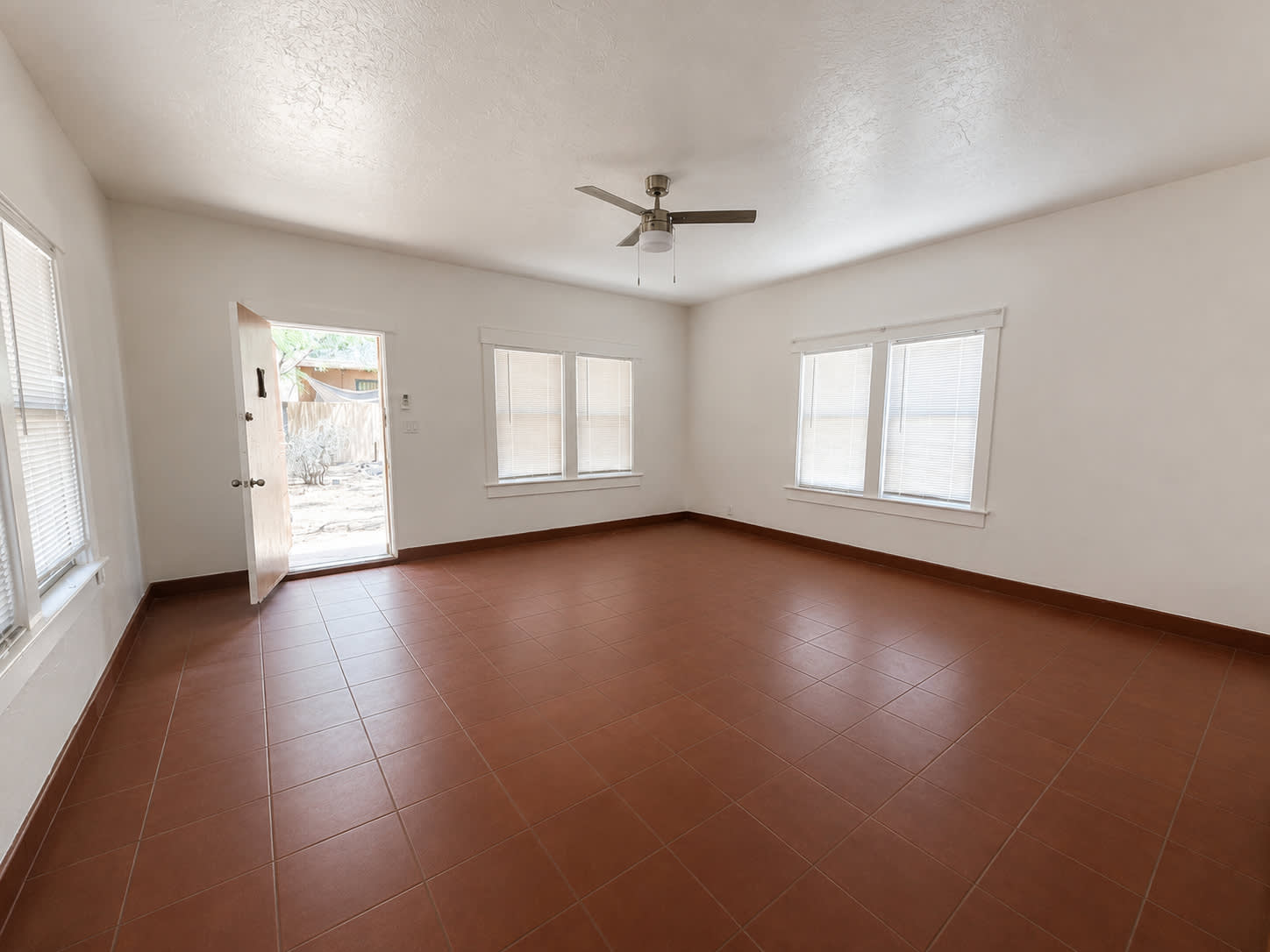 2955 N Cherry Avenue 2 – photo 5
