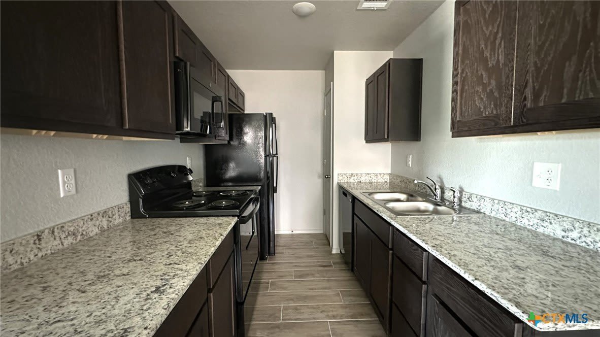 127 Cameron Drive – photo 3