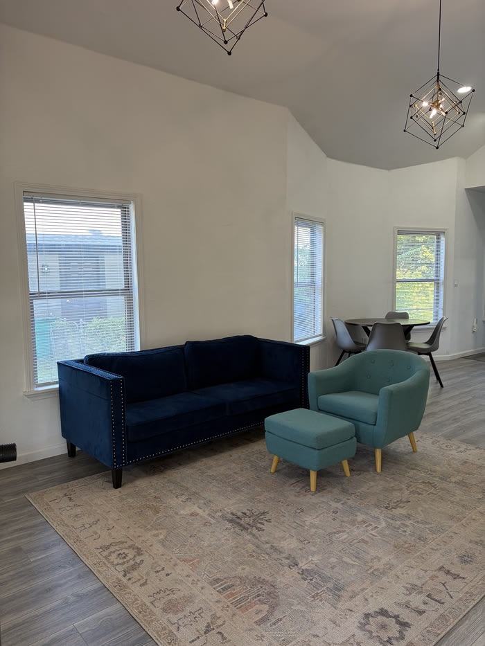 1808 Northwest 8th Street – photo 3