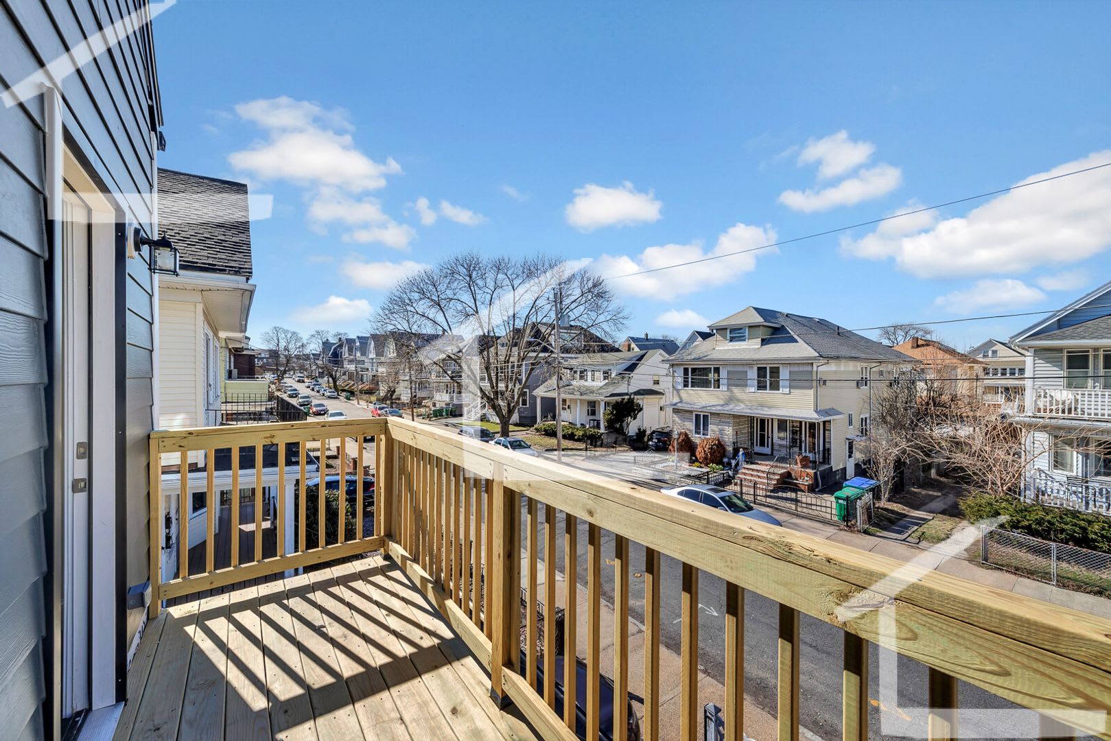 HIge 5 bed steps from Tufts – photo 4