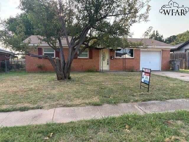 2720 BYRNE PLACE – photo 1