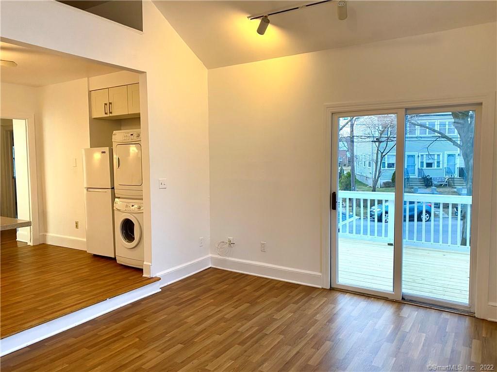 43 Mohegan Avenue – photo 3