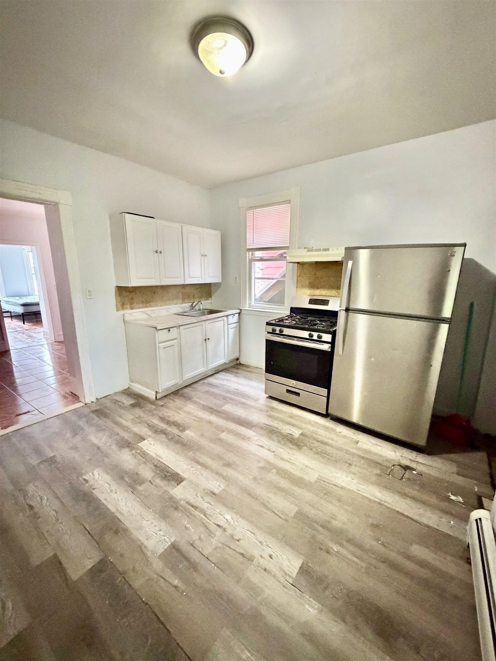 33 Fulton Ave – photo 5