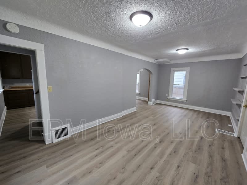 642 Dawson Street – photo 5