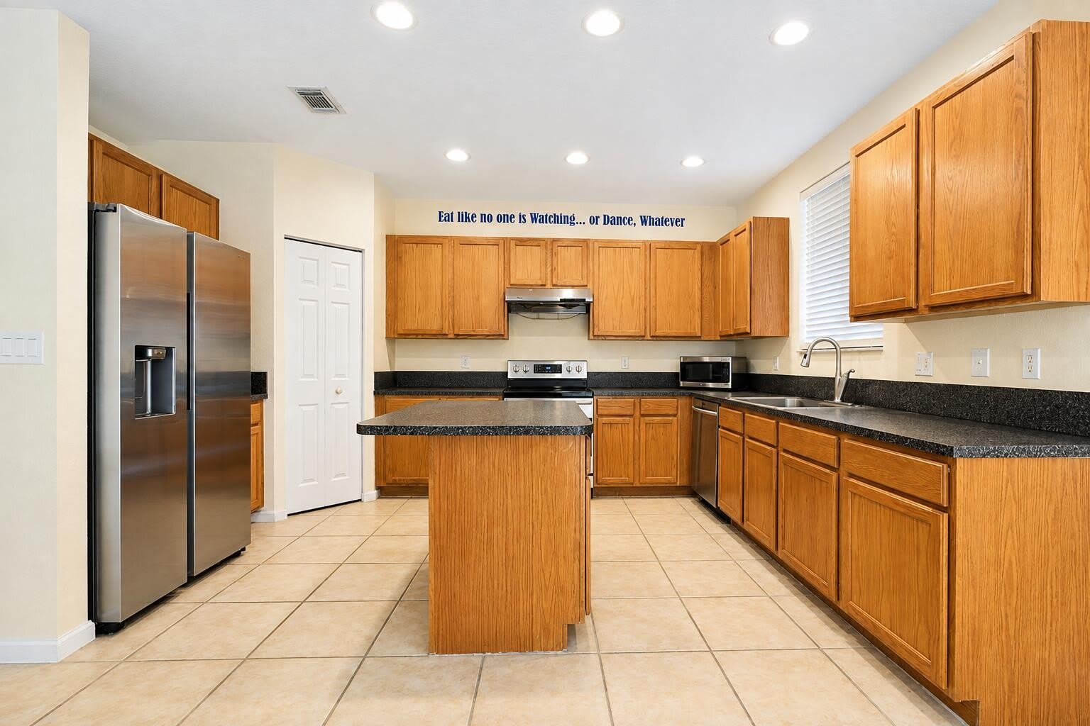 2789 S Evergreen Circle – photo 2