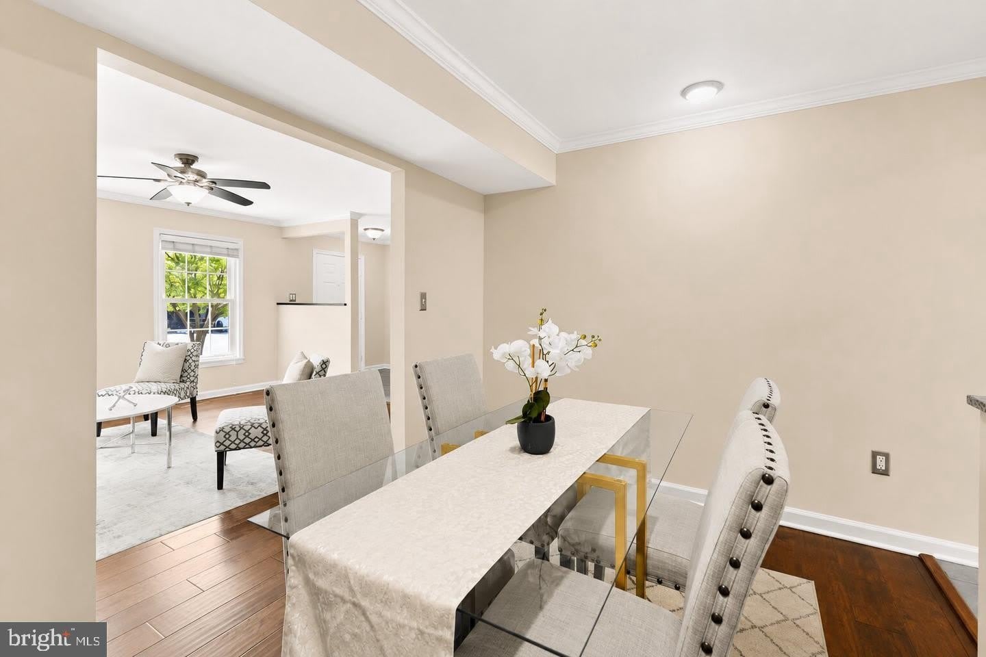 8221 Doctor Craik Court – photo 5