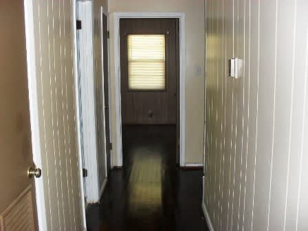 910 San Antonio St – photo 4