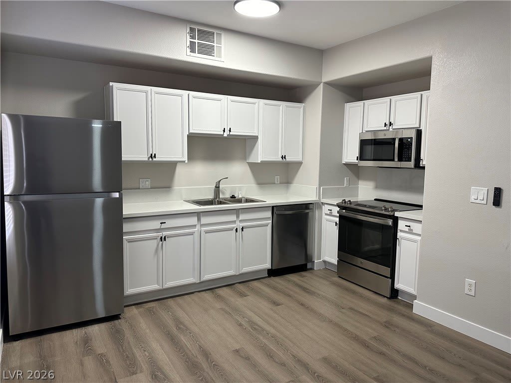 2181 Hussium Hills Street – photo 3