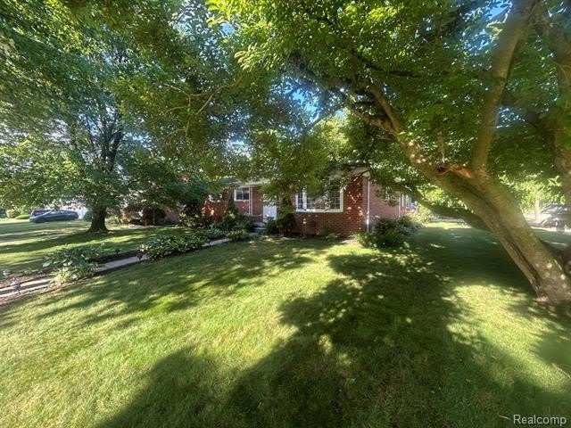 760 S EVERGREEN Street – photo 2