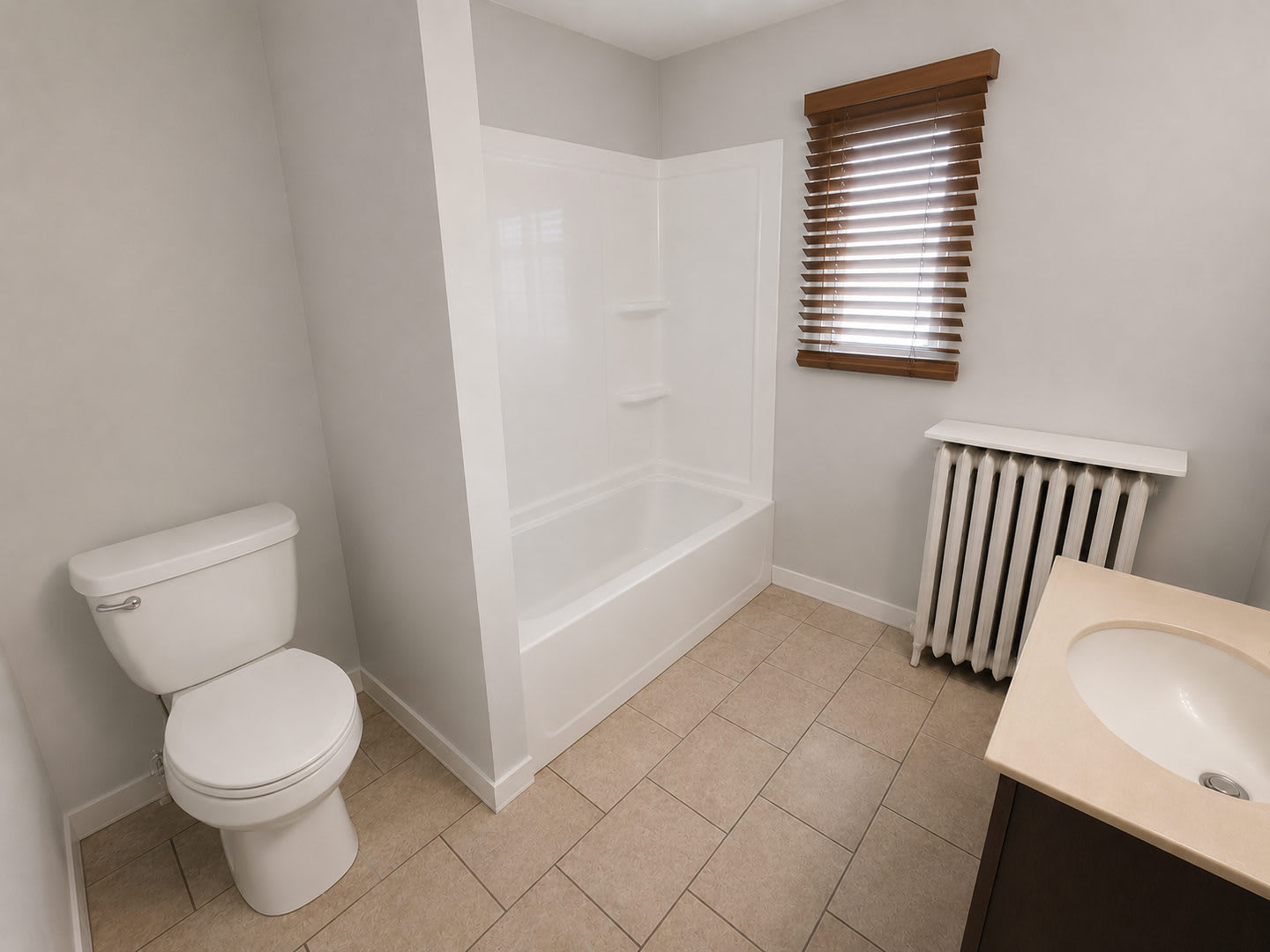 Charming 1 Bedroom Racine Apartment 1 Off St Parking Utilities Included Built In Bookcase Built In Window Ac Near Public Transport – photo 3
