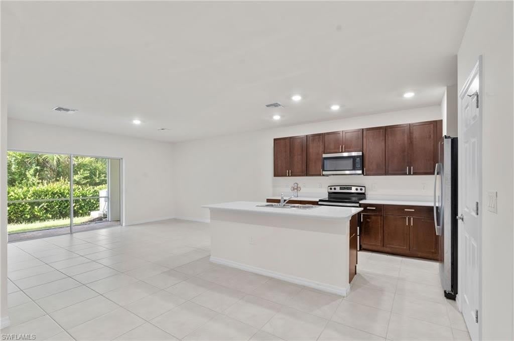 15535 Wildflower Cir – photo 2