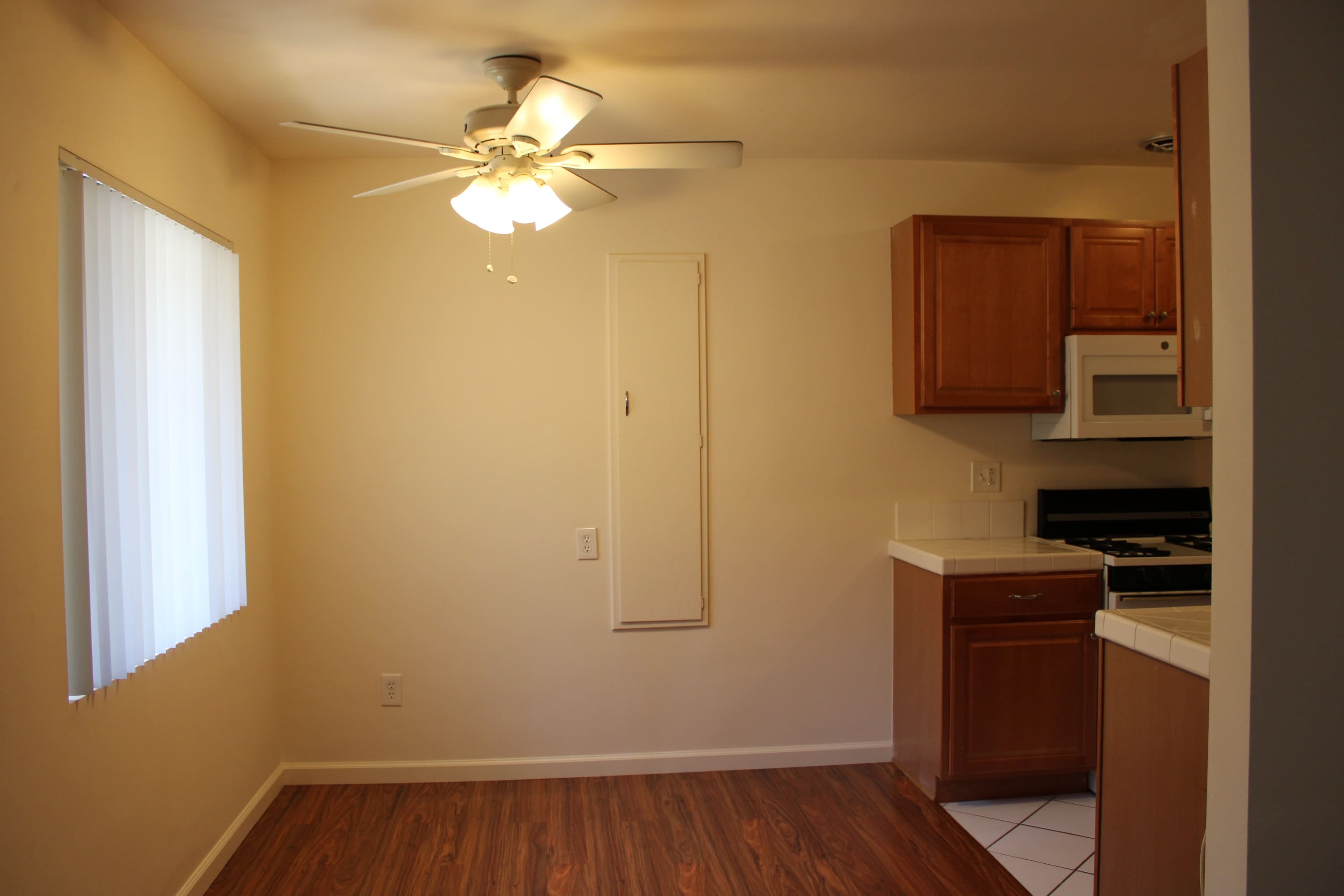 1546 Diamond Street – photo 4