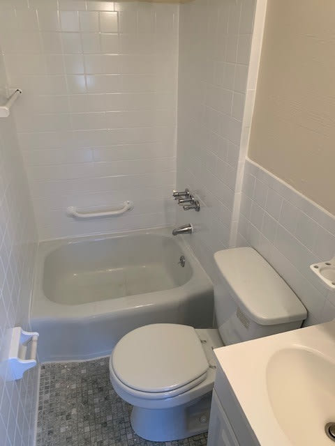 53 South Huntington Ave 303 – photo 4