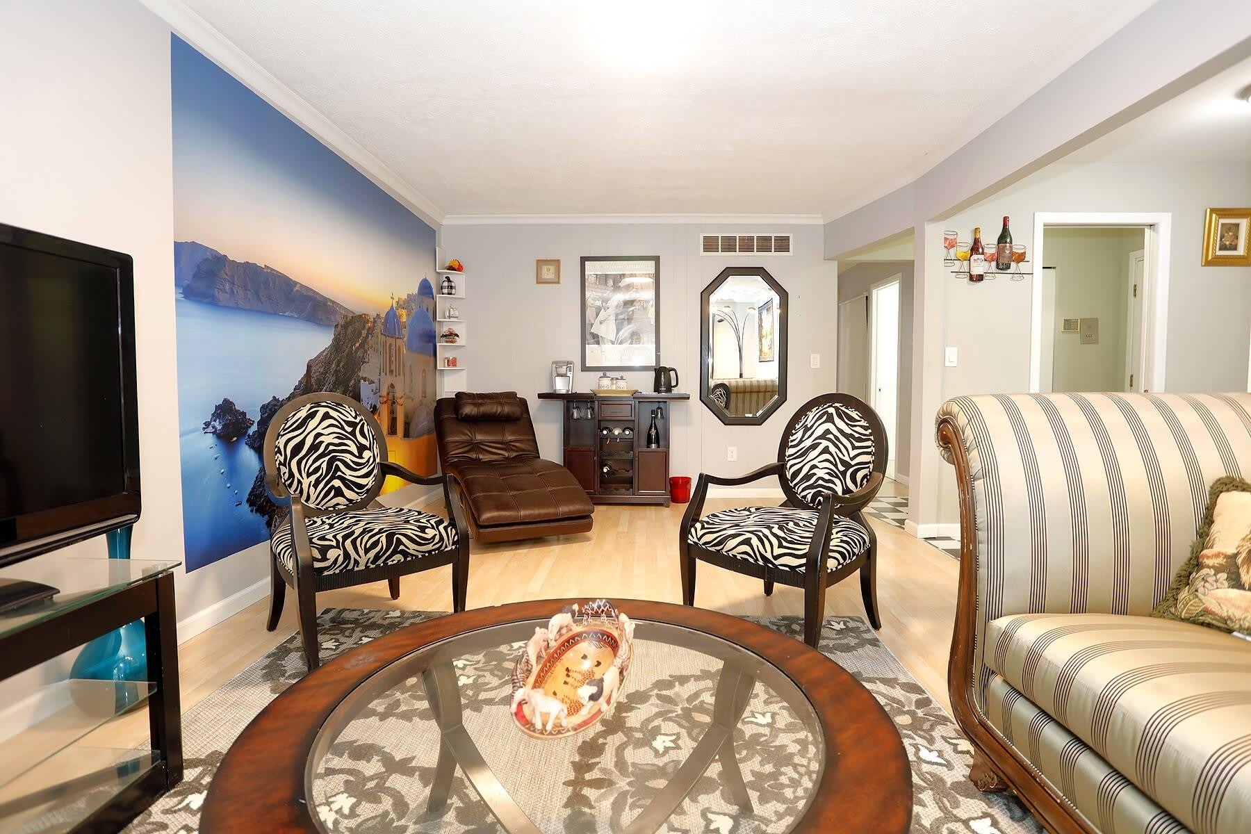 1616 Washtenaw Avenue – photo 4