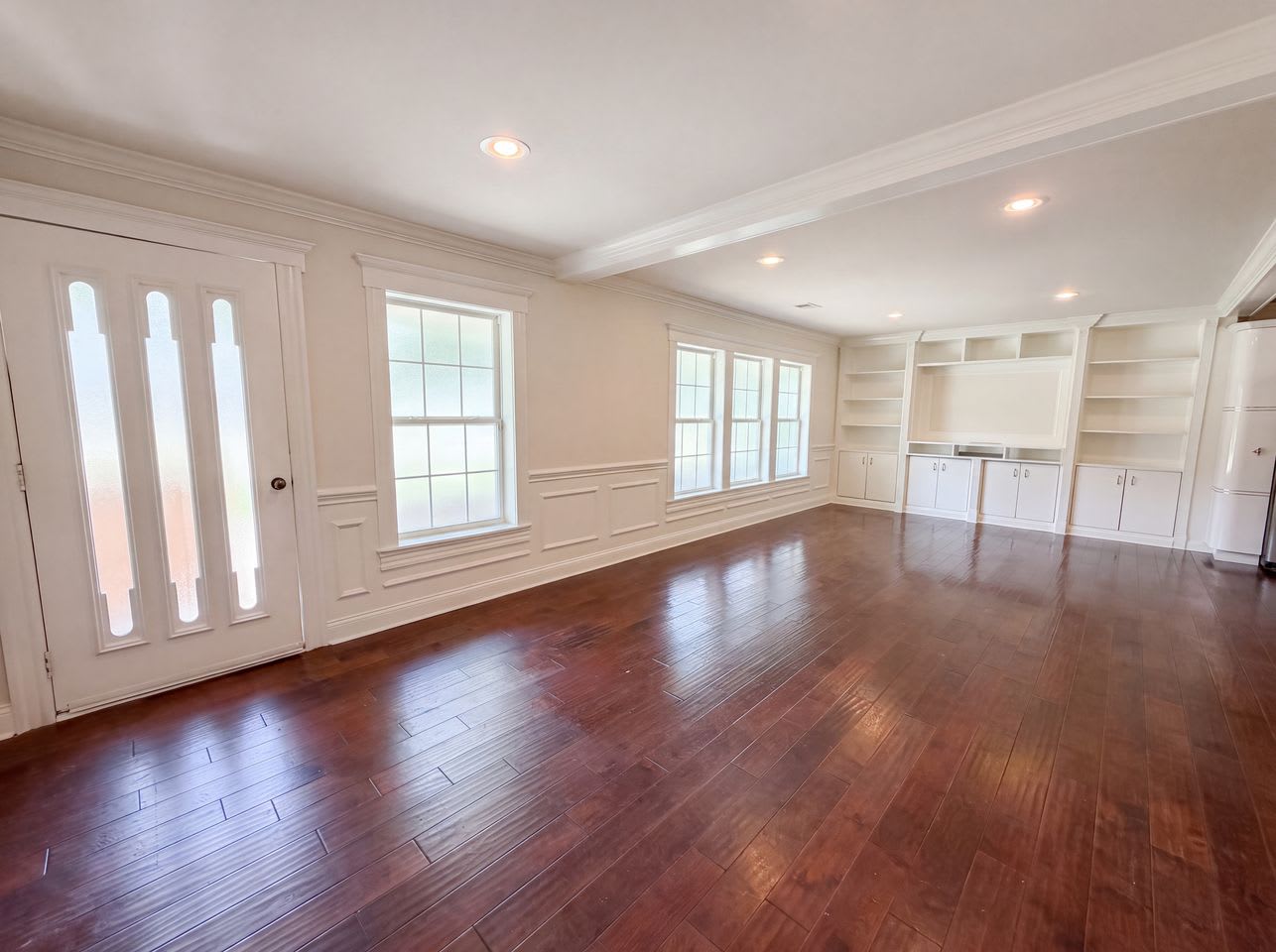 828 W 2nd North St – photo 4