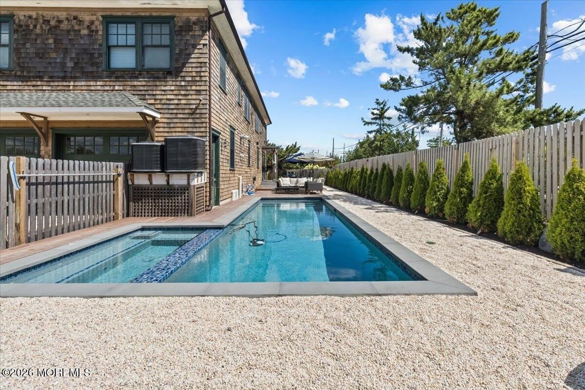 1043 Barnegat Lane – photo 4