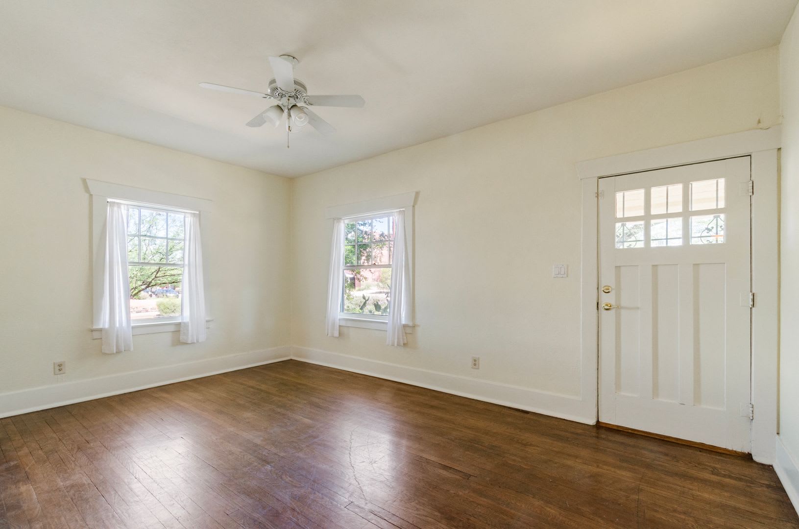 3 Bed 2 Bath Home Perfect For U Of A Students Faculty And Staff – photo 5