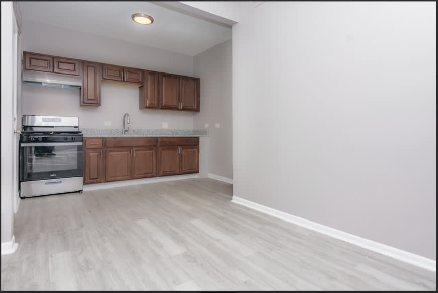4202 West Washington Blvd. – photo 3