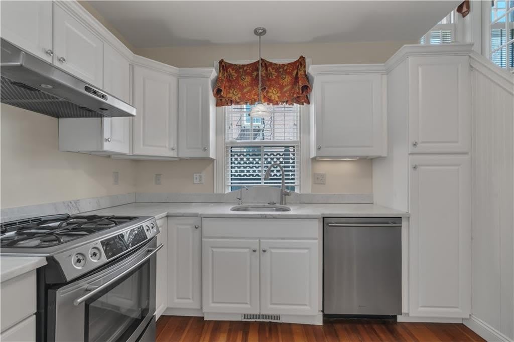 98 Butler Avenue – photo 4