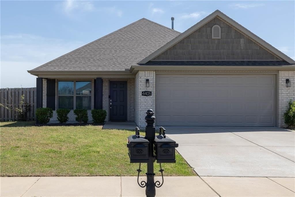 4405 W Anthem Drive – photo 2