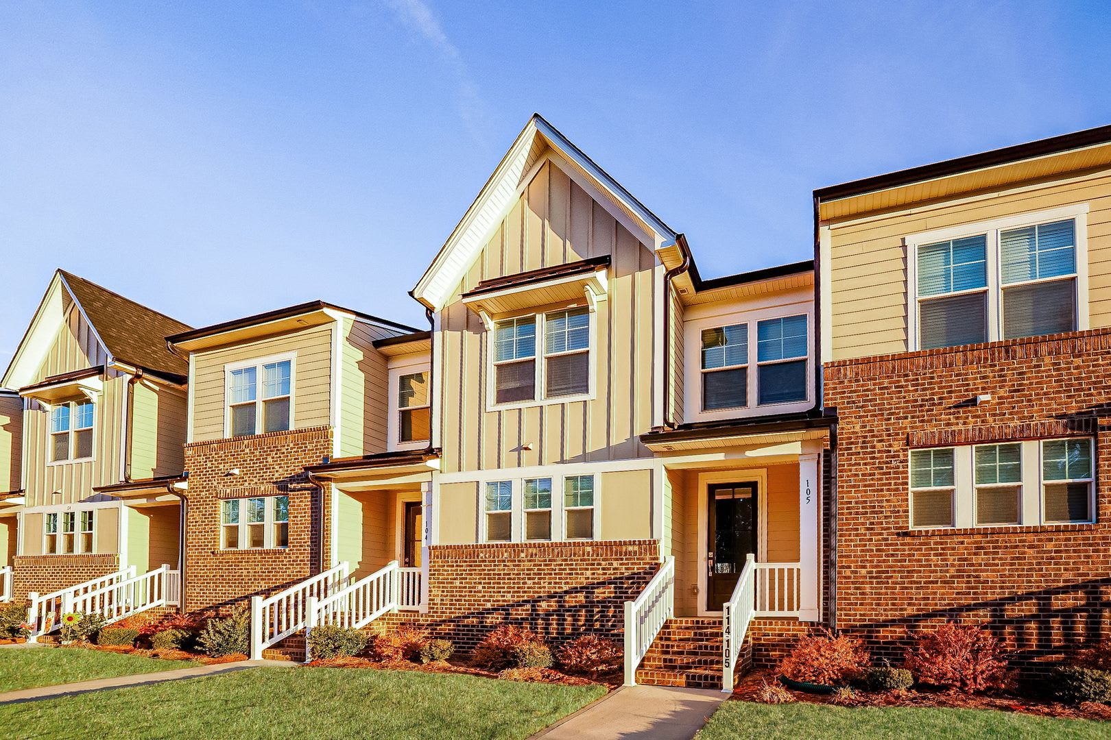3-Bedroom, 2.5 Bath Townhome for Rent in Mooresville, NC – photo 1