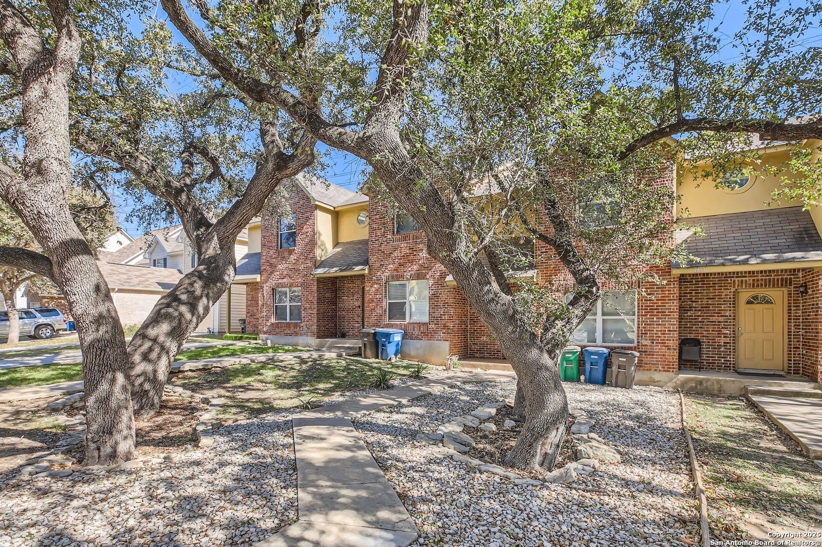 4105 St Charles Bay – photo 2