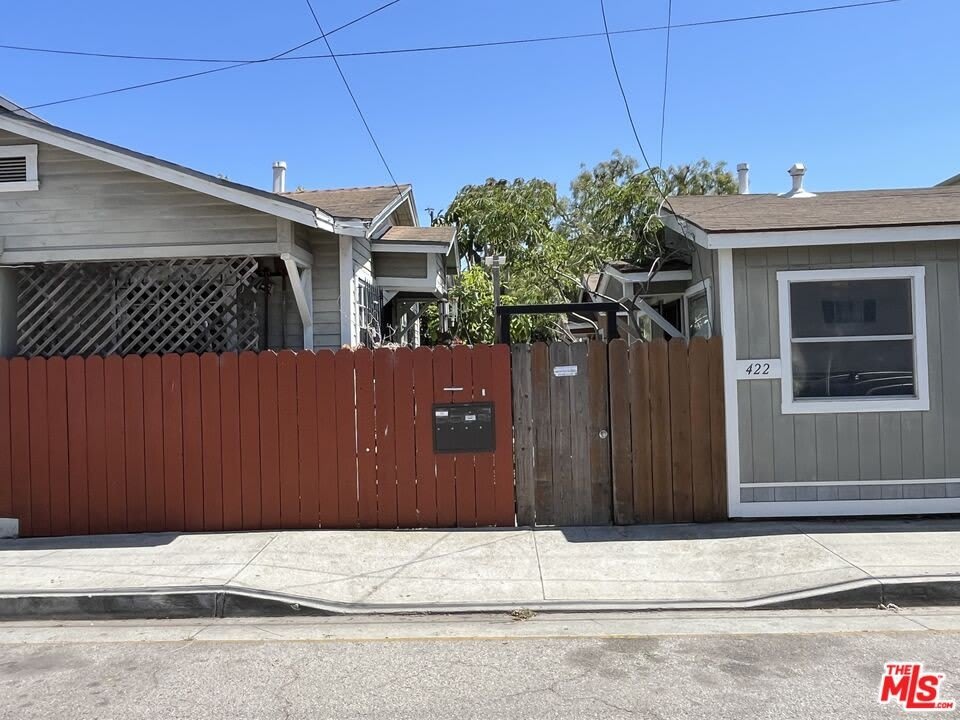 424 N Venice Blvd – photo 1