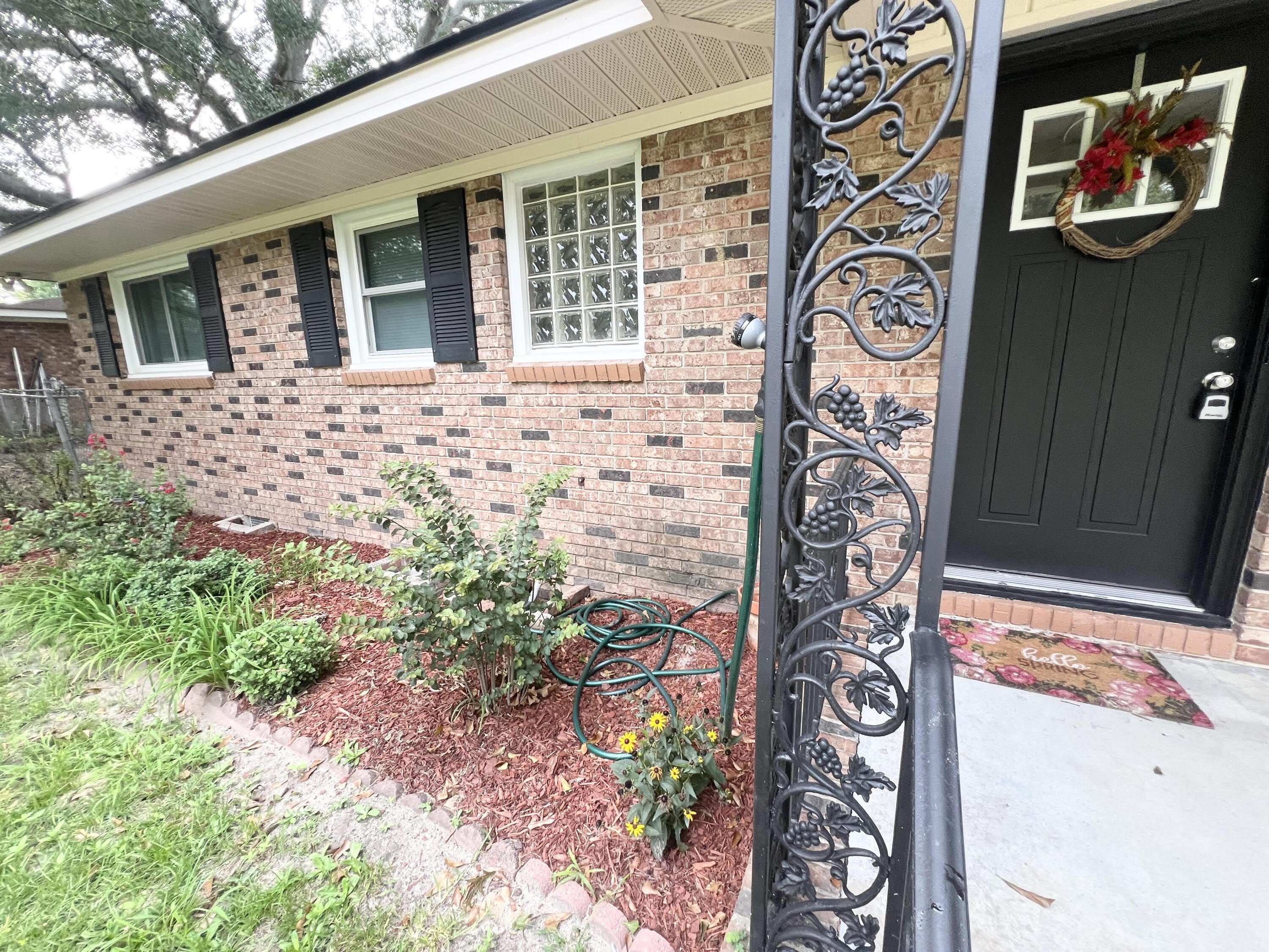 226 Stephens Road – photo 3