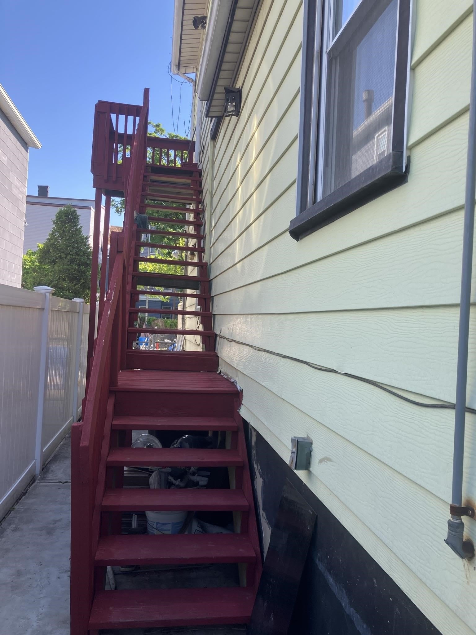 57 SILVER ST – photo 2