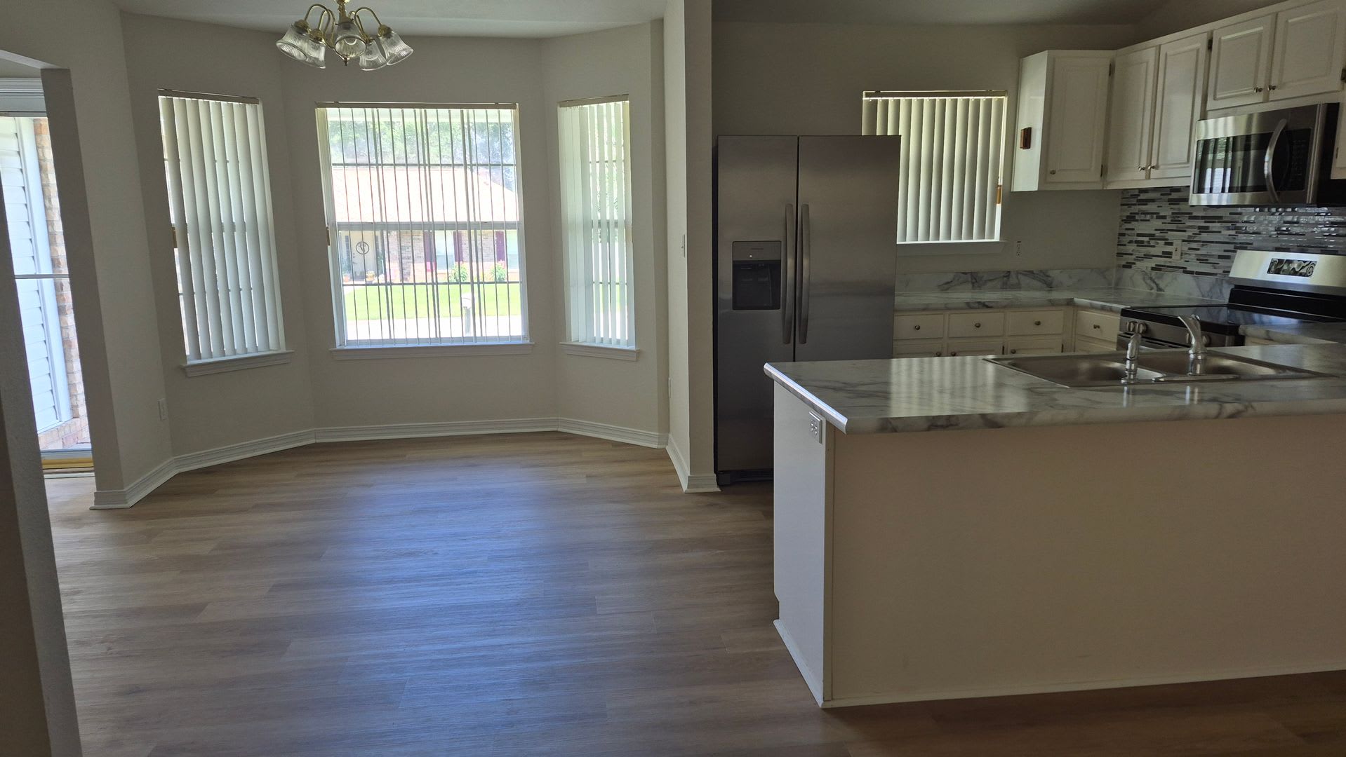 Welcome to Chimey Pines, where your dream home awaits! – photo 5
