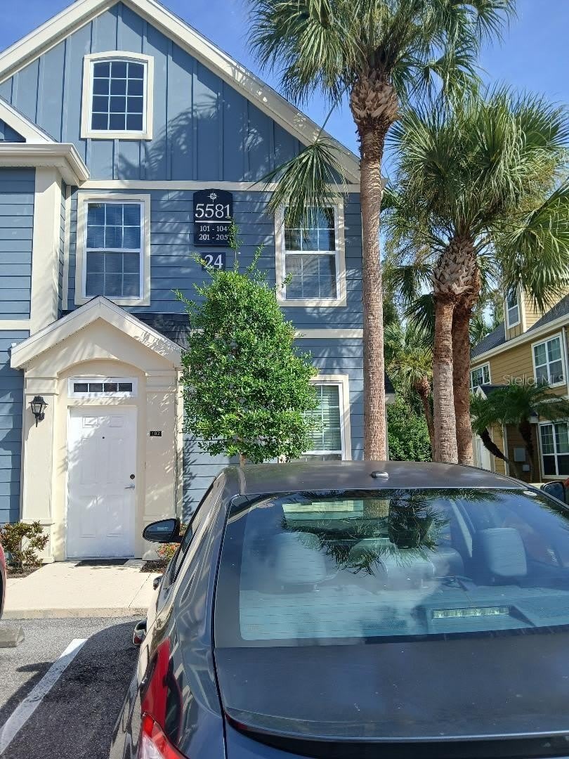 5581 ROSEHILL Road – photo 1