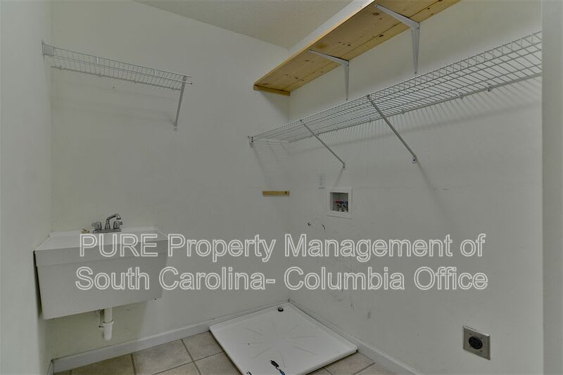 156 Hardwood Drive – photo 1