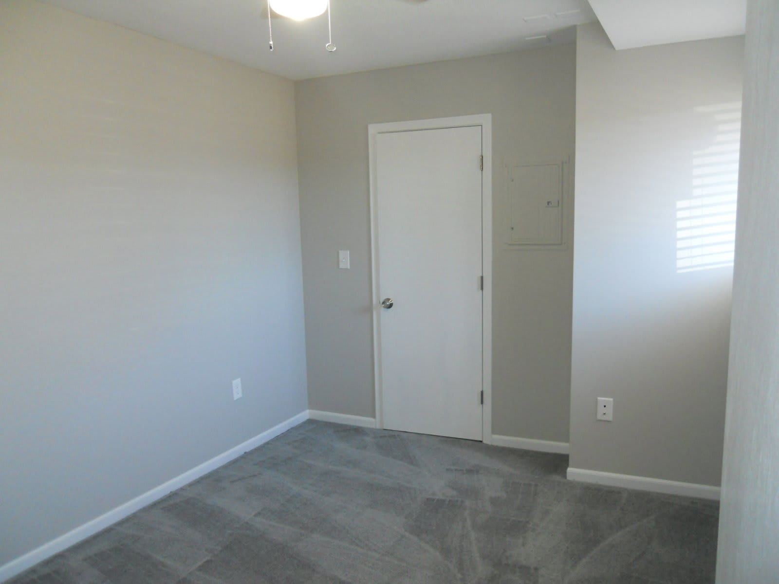 2400 Alabama Street – photo 5