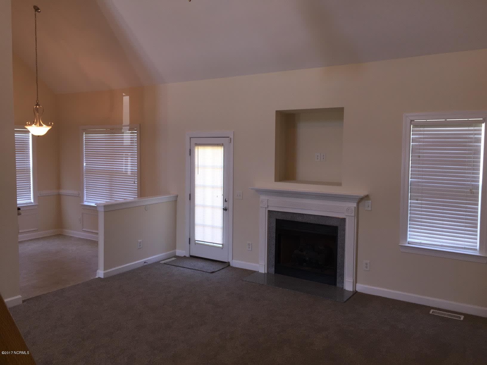 701 Mandolin Lane – photo 4