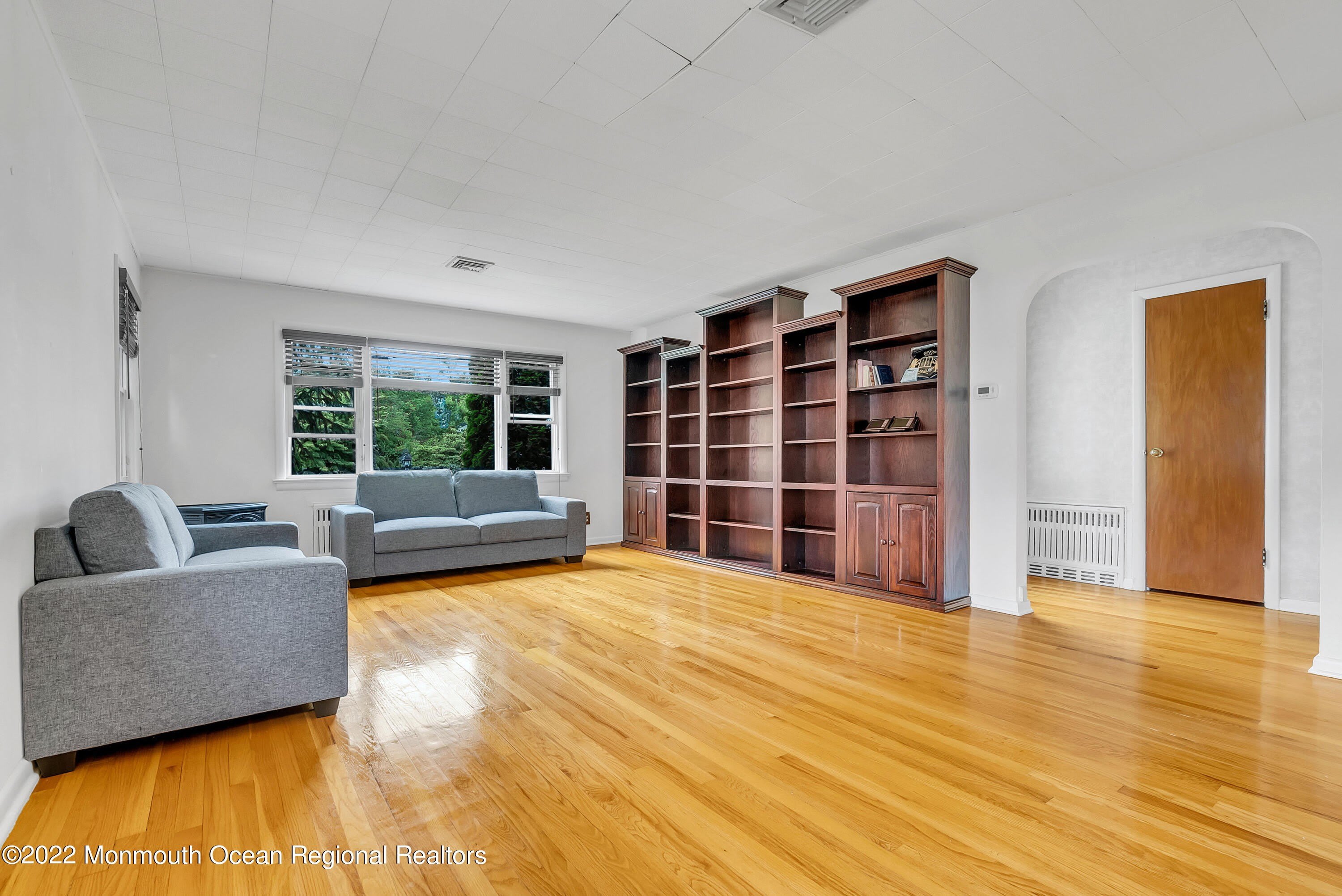 11 Elm Avenue – photo 3