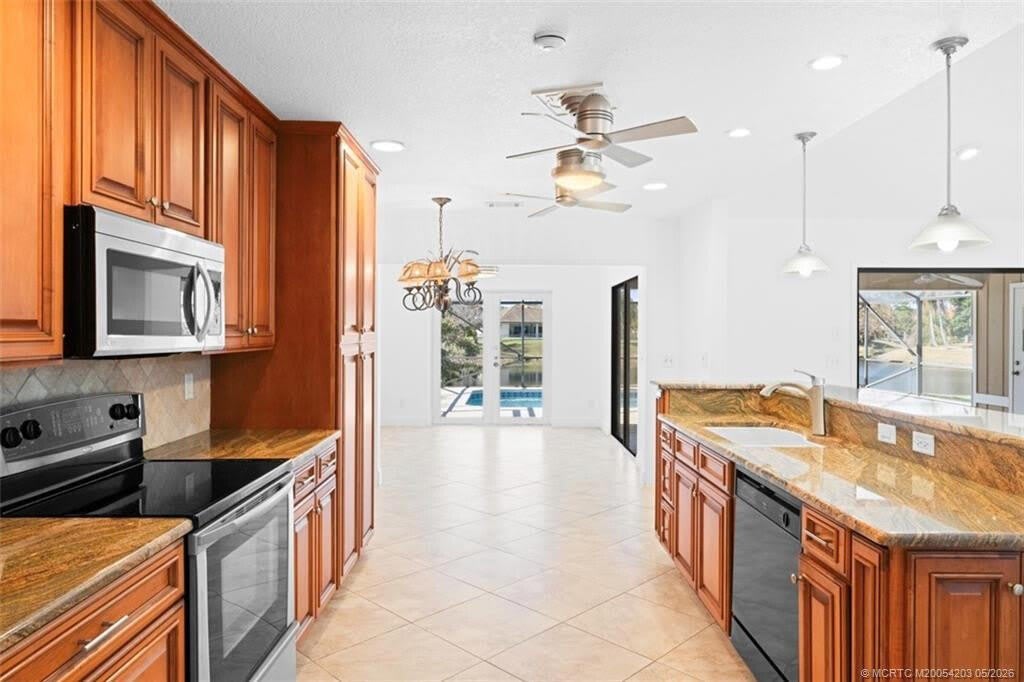 3074 Ne Loquat Lane – photo 5