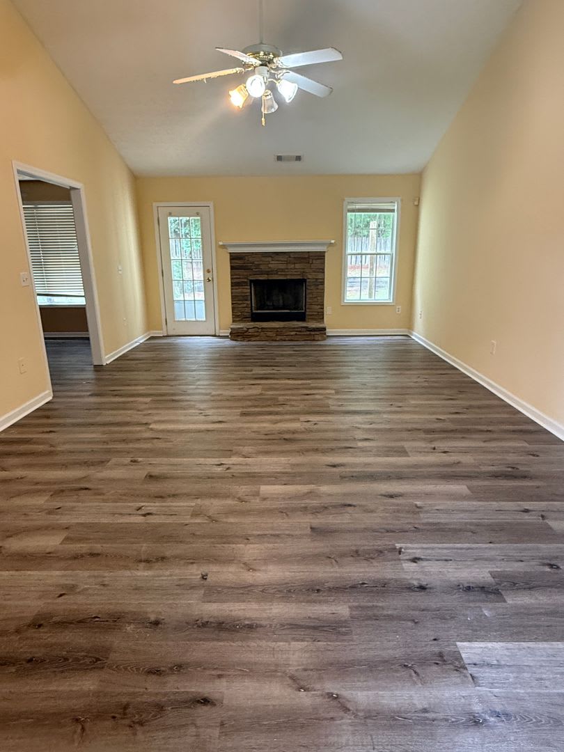 Remodeled 3 Bedroom 2 Bath Home – photo 5