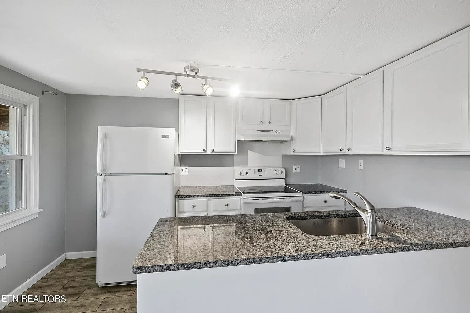 122 Avalon Trail – photo 5