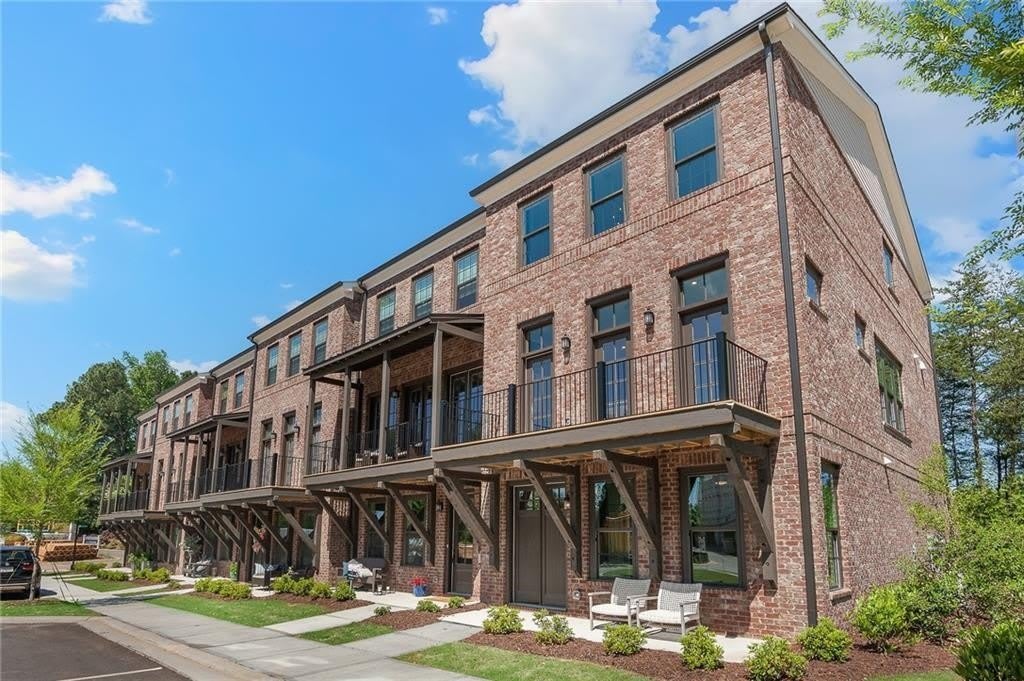 820 Snider Walk NE – photo 1