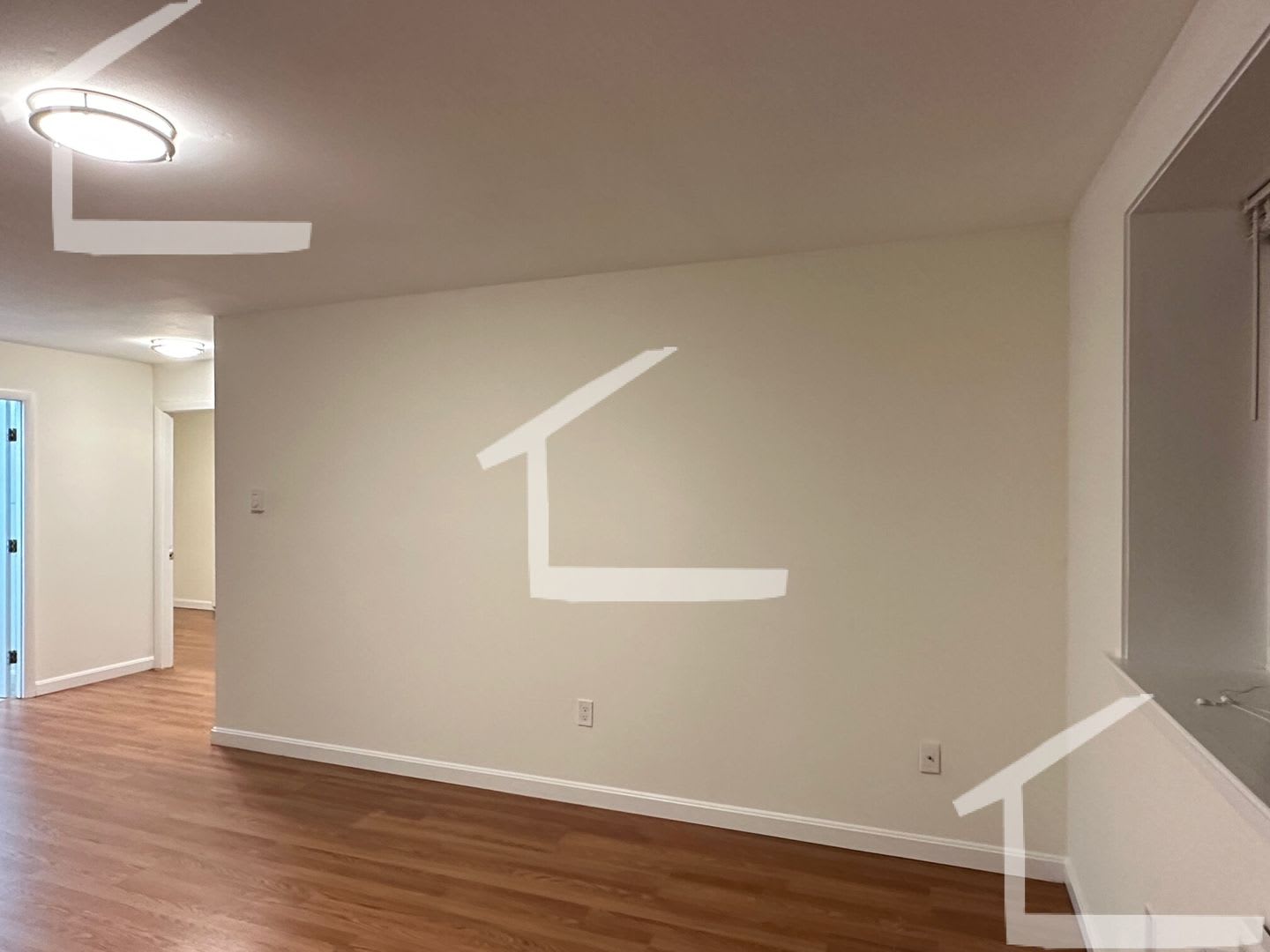 Nicely renovated 2 bed near Cleveland Circle and the Green Line. – photo 2