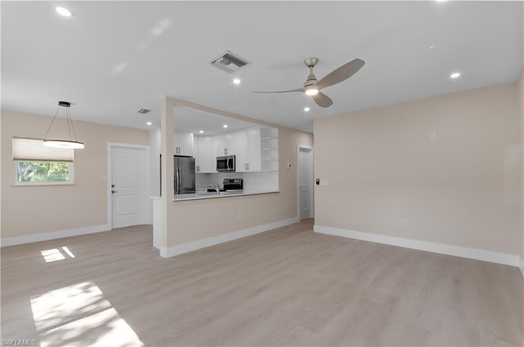 2685 Van Buren Ave – photo 3