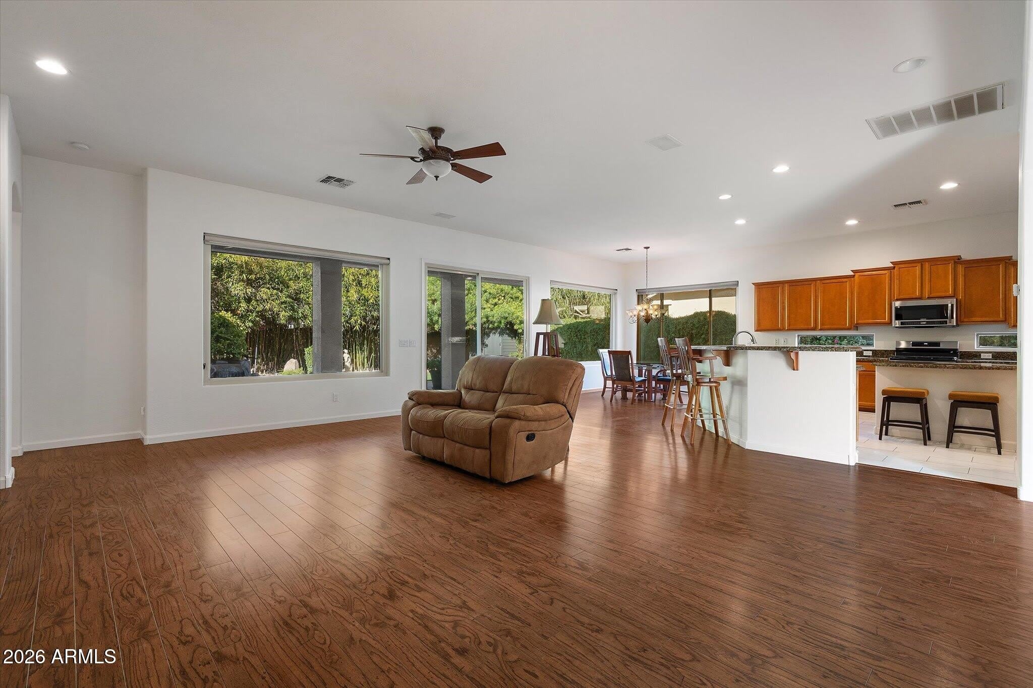 4018 E Harrison Street – photo 2