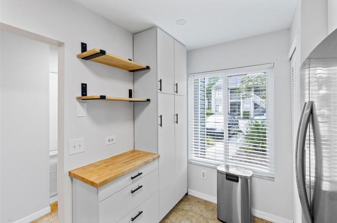 9514 Darien Ave – photo 1