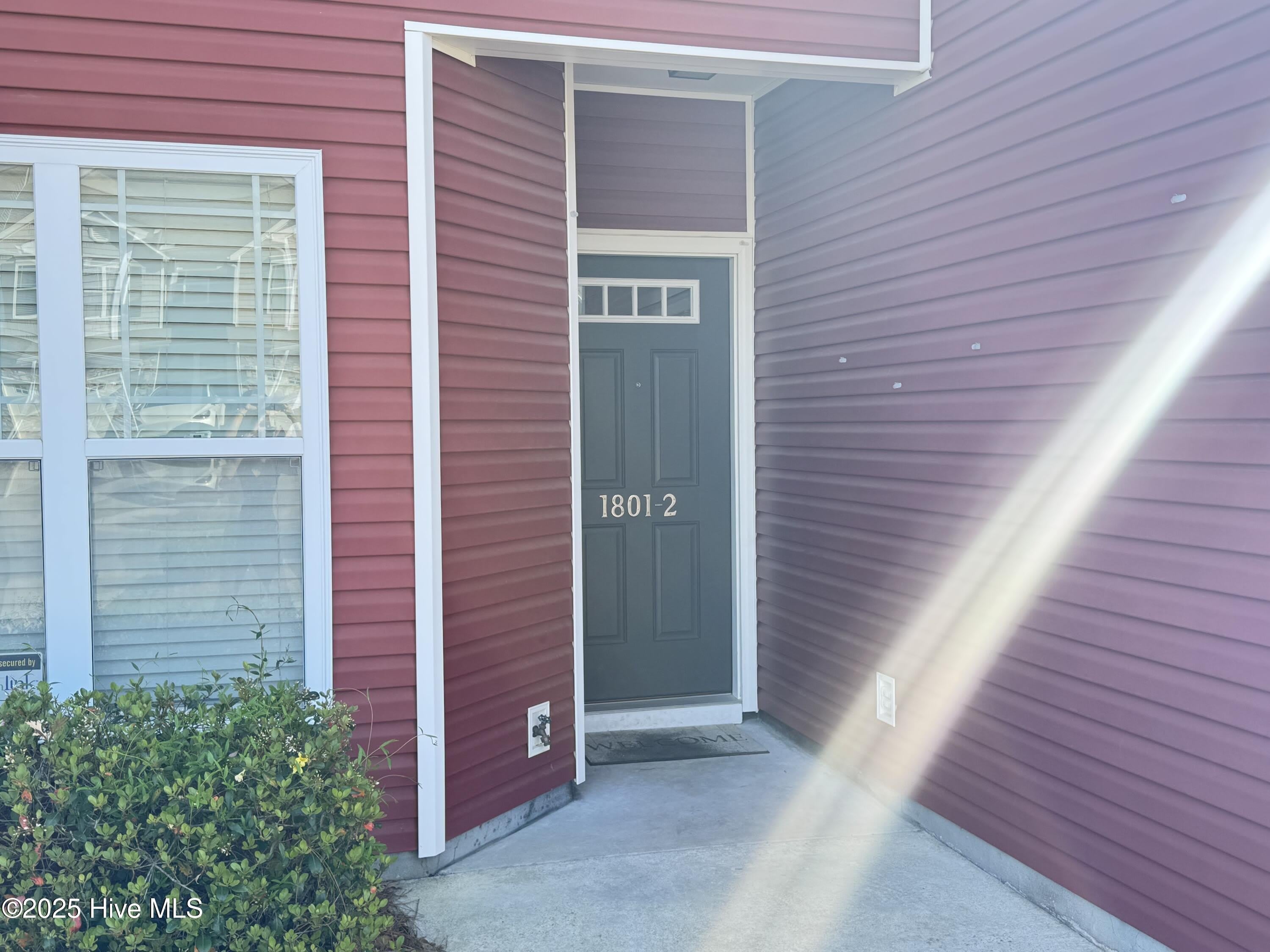 1801 Fox Den Way – photo 2