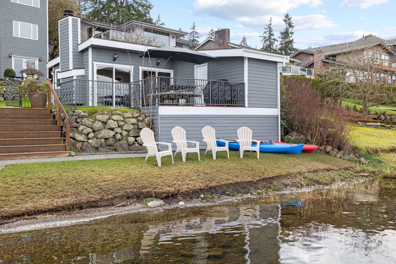 4Bd/4.75Ba Bellevue Home – photo 5